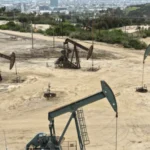 Ціни на нафту зростають через блокаду Ормузької протоки та нові атаки
